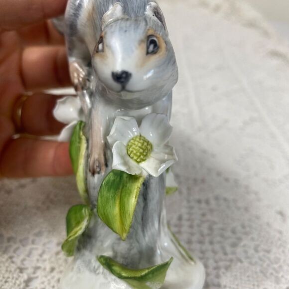 Squirrel by Royal Adderly Made In England Bone China - Picture 2 of 7
